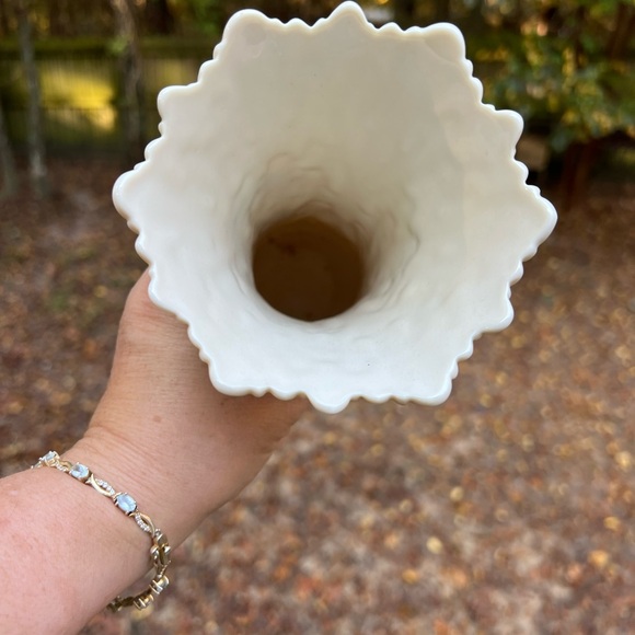 Vintage Lenox Woodland Elegant Floral Relief Medium Collectible Vase Green Mark - Picture 8 of 8